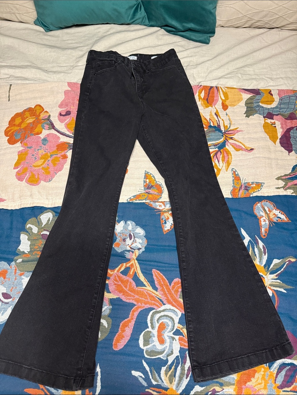 sofia by sofia vergara Black High-Rise Flared Jeans